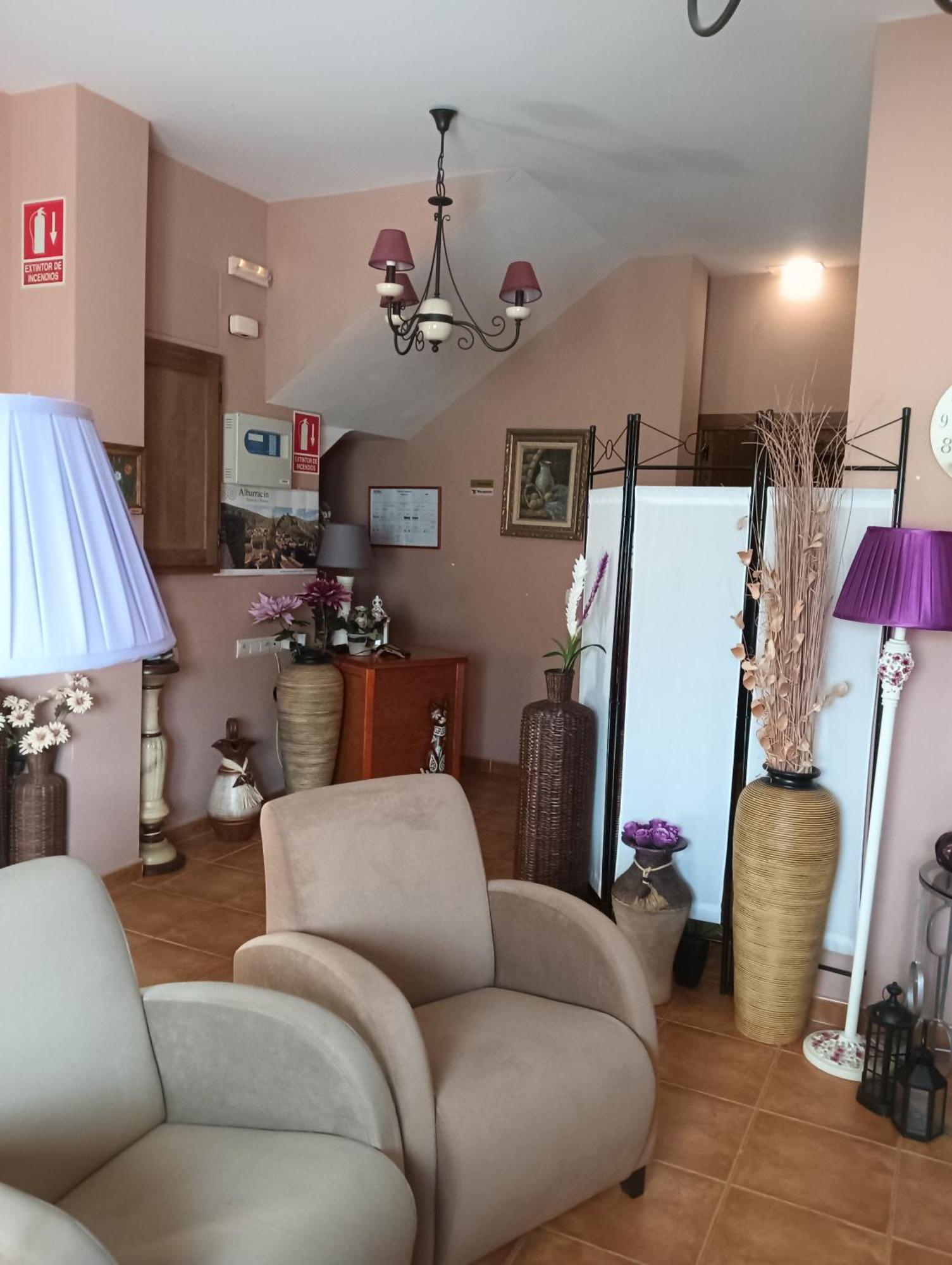 Hostal Sol De La Vega Albarracín Extérieur photo